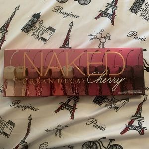 NWT Urban Decay Naked Cherry Palette